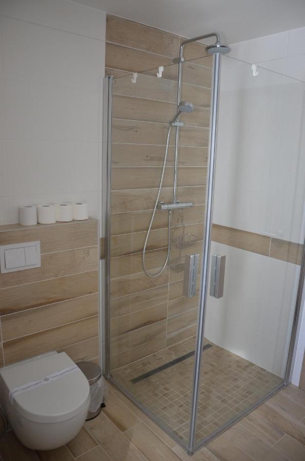 Visit Sauna Klinovec Loučná pod Klínovcem Exteriör bild
